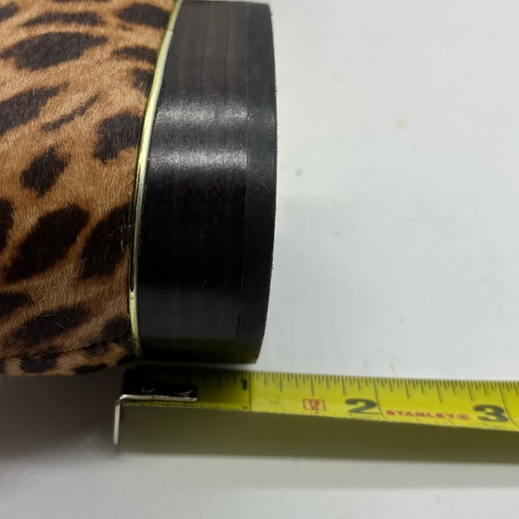 Louise Et Cie Leopard Cow Hair Loafer Pointed Toe Bow Sz 10 EU 40 Low Heel Flat - Picture 10 of 10